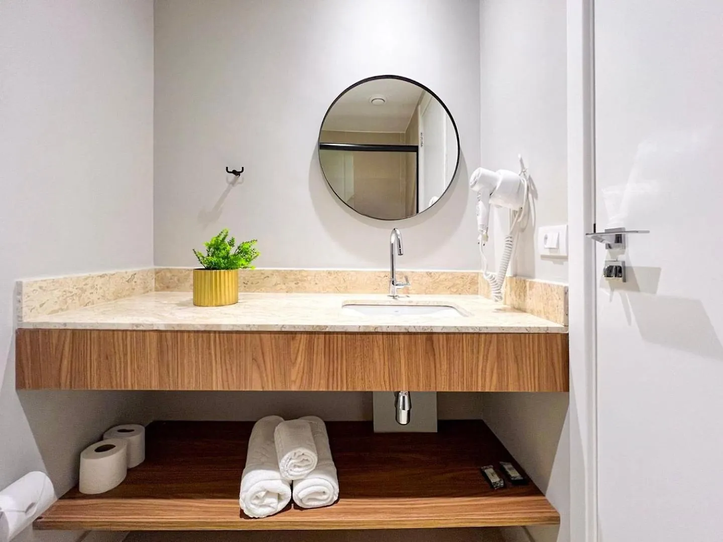Ibira Premium | Pisc. Aquec. Metro E Aeroporto Apartamento São Paulo