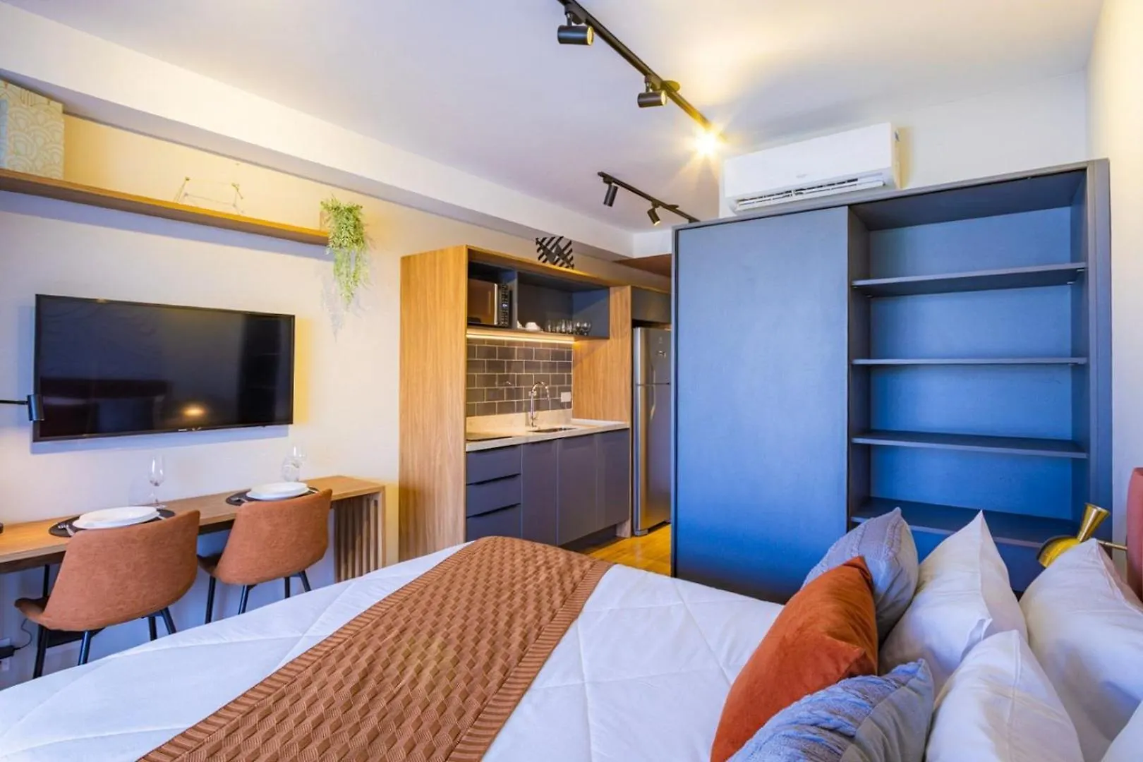 Ibira Premium | Pisc. Aquec. Metro E Aeroporto Apartamento São Paulo